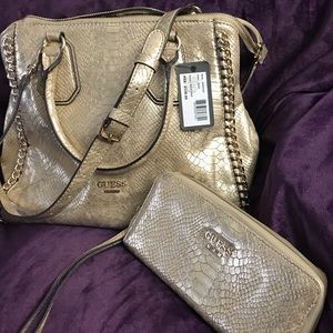 COPY - GUESS WILD-CHILD RETRO SATCHEL TOTE without wallet